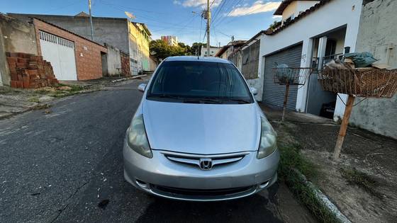 HONDA FIT 1.4 LXL 8V GASOLINA 4P AUTOMÁTICO